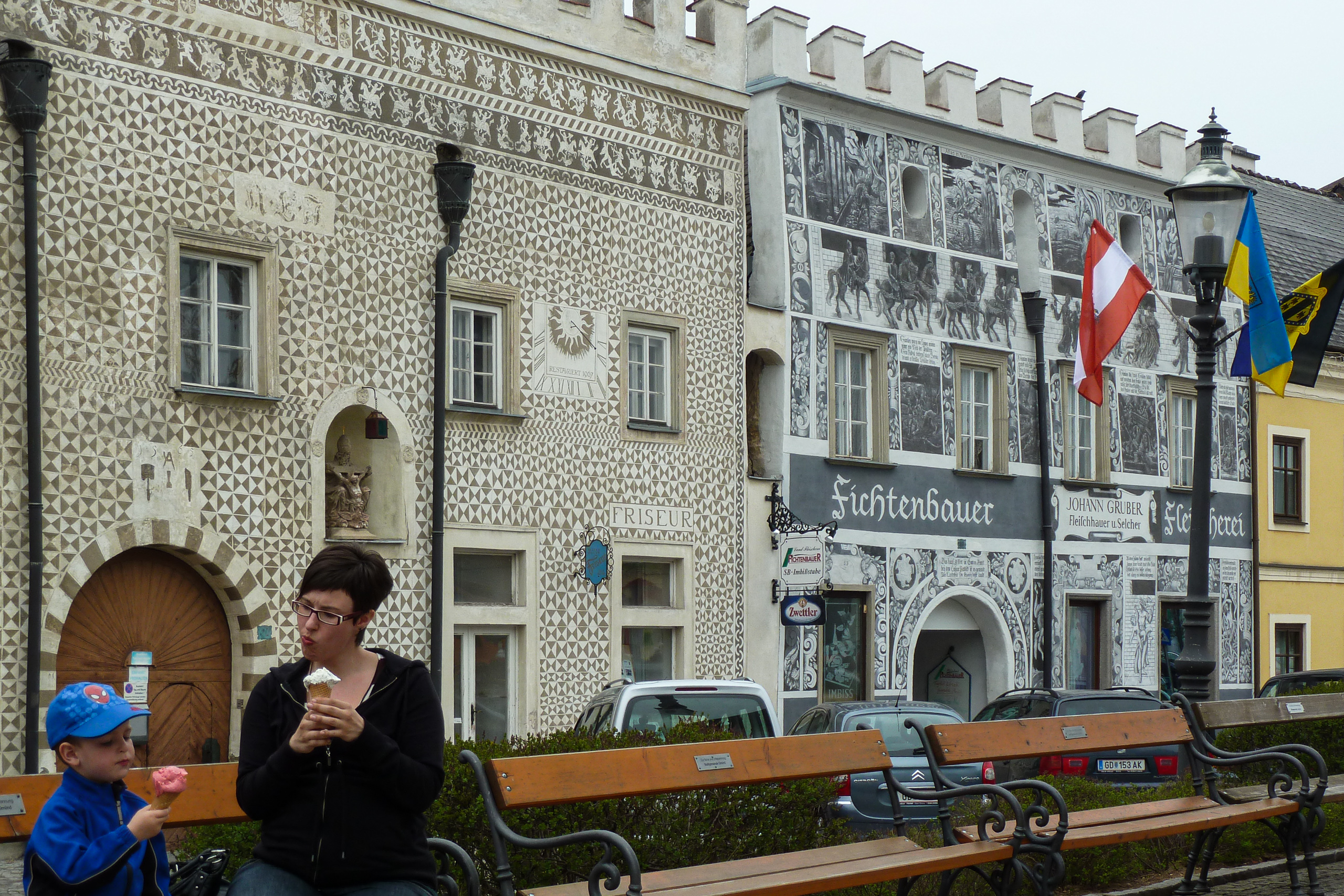 Gmünd – Stadtplatz mit Kirche